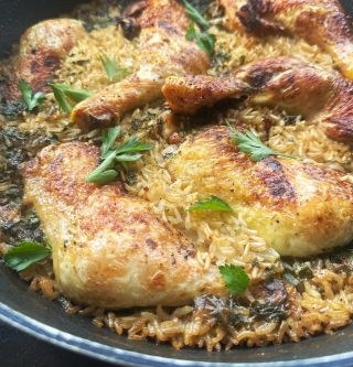 🩵Kuracie stehná s limetkou a koriandrom v panvici🩵 Tento recept si vás získa. Šťavnaté kuracie stehná opečené dozlata a...